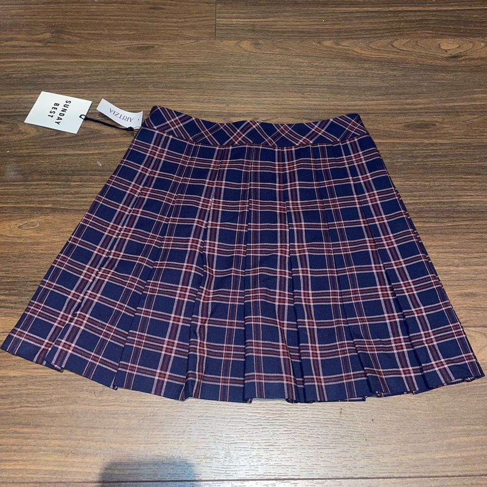 Aritzia Sunday Best Olive Skirt